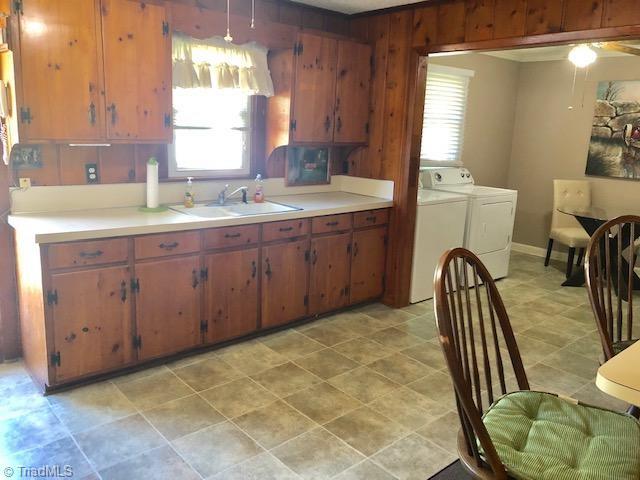 489 Pine Top Road Lexington, NC 27295 - Photo 3 of 14 Gallery Image 3