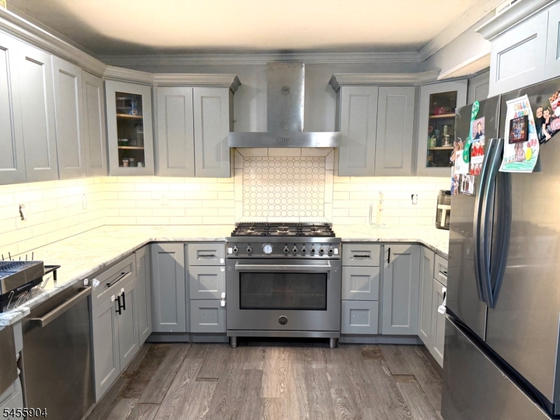 67 Coventry Road Wayne, NJ 07470 - Photo 12 of 26 Gallery Image 12