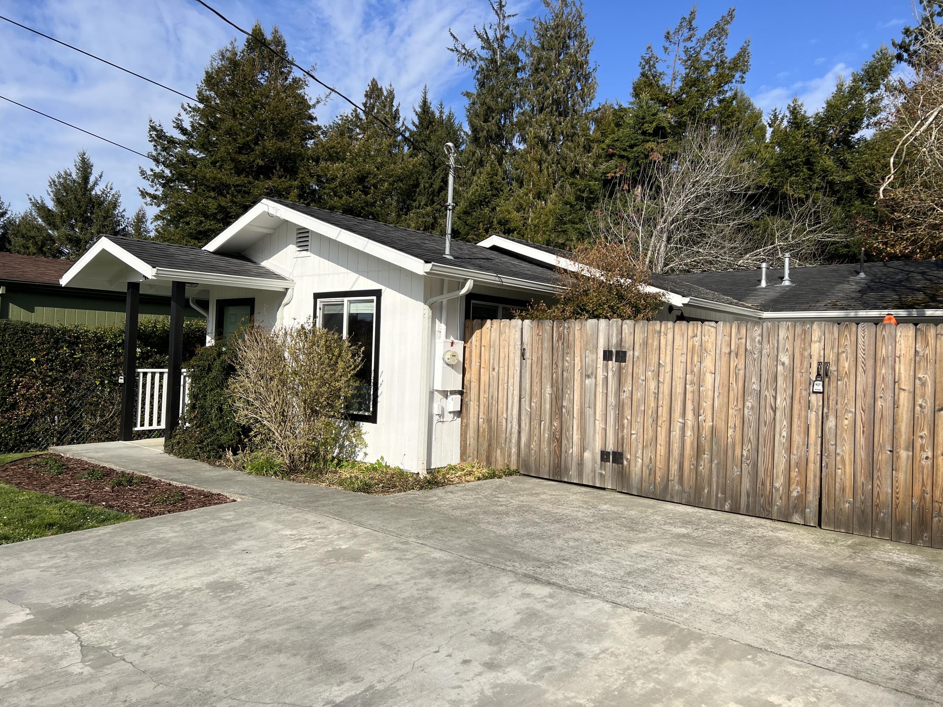 4199 Excelsior Road Eureka, CA 95503 - Photo 3 of 81