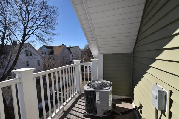 $2,645 | 145-147 Spruce Street, Unit 1472, Watertown, MA 02472