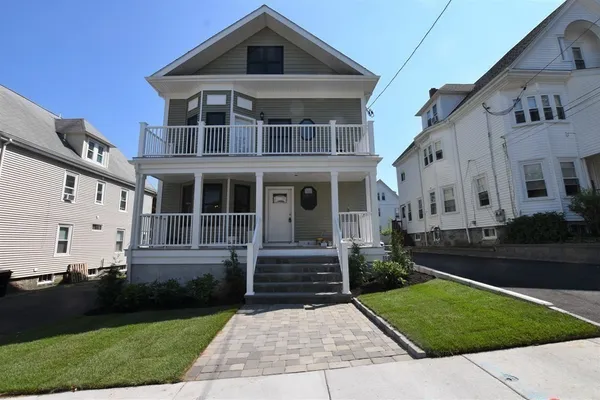 $2,645 | 145-147 Spruce Street, Unit 1472, Watertown, MA 02472