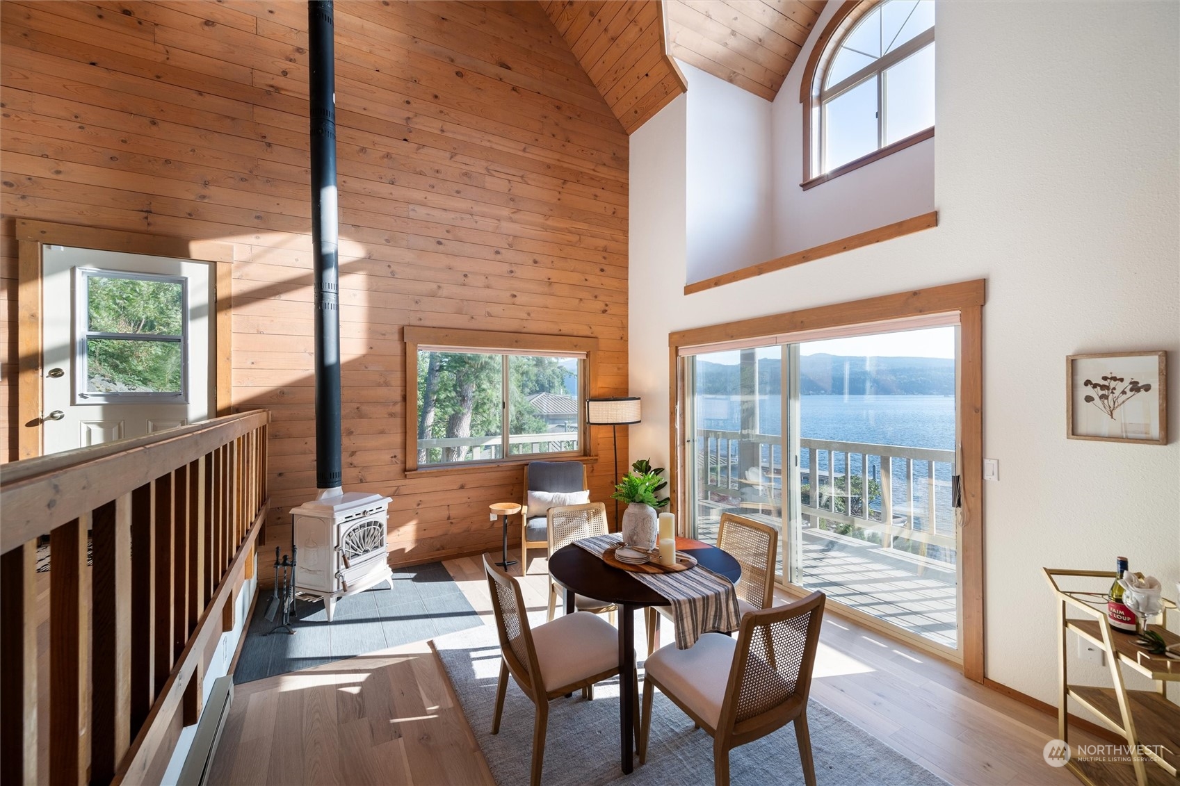 2377 North Shore Road Bellingham, WA 98226 - Photo 11 of 24 Gallery Image 11