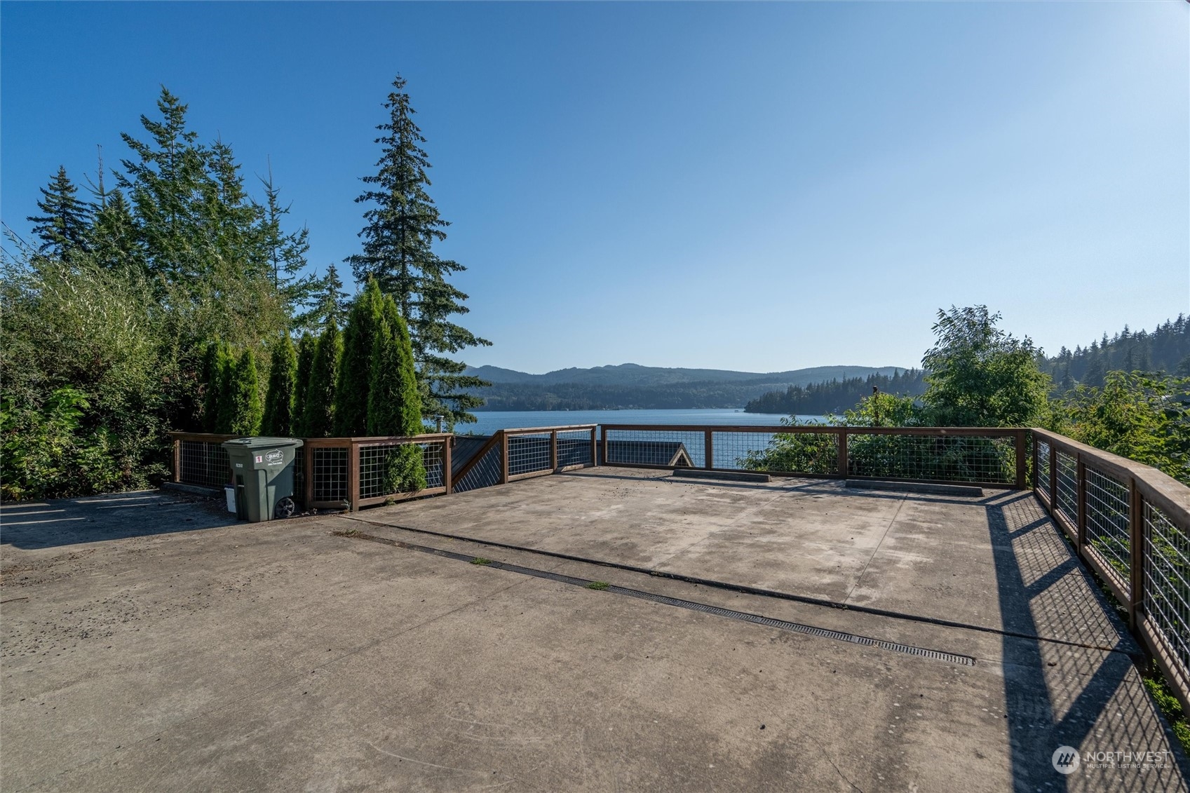 2377 North Shore Road Bellingham, WA 98226 - Photo 23 of 24 Gallery Image 23