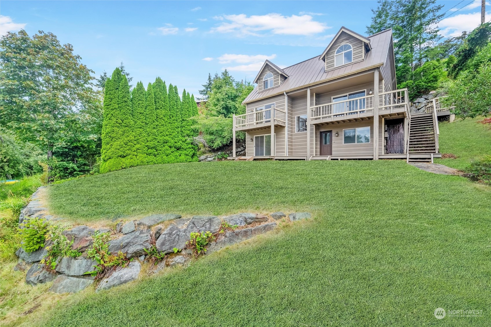 2377 North Shore Road Bellingham, WA 98226 - Photo 4 of 24 Gallery Image 4