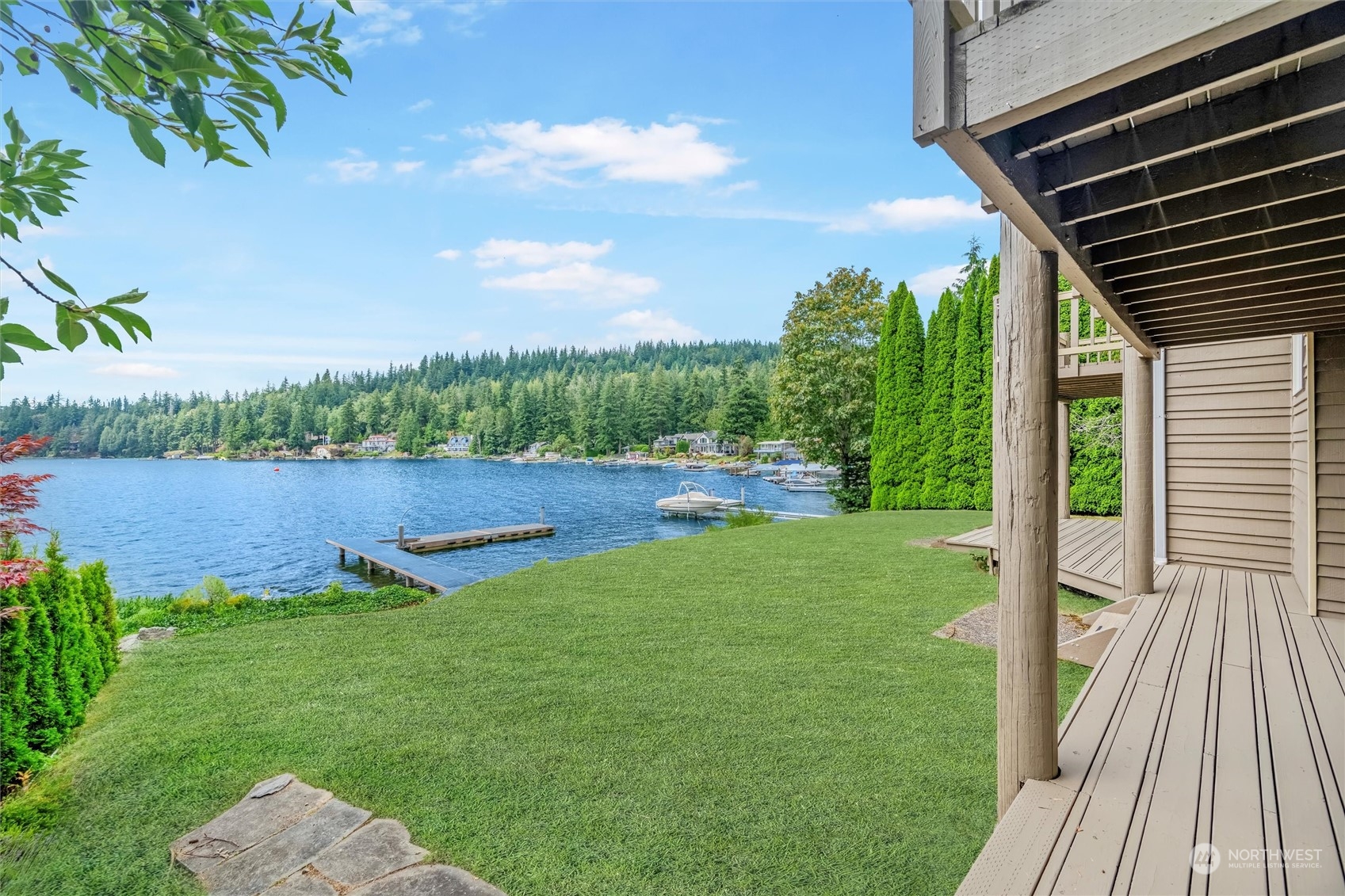 2377 North Shore Road Bellingham, WA 98226 - Photo 5 of 24 Gallery Image 5