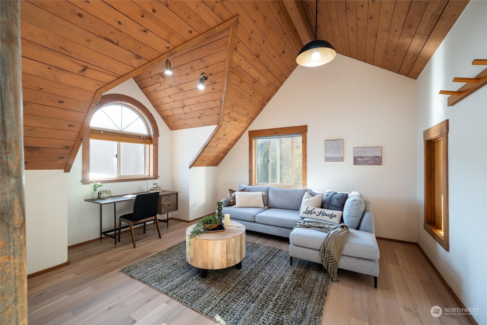 2377 North Shore Road Bellingham, WA 98226 - Photo 6 of 24 Gallery Image 6