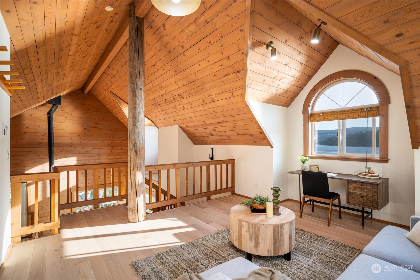 2377 North Shore Road Bellingham, WA 98226 - Photo 7 of 24 Gallery Image 7