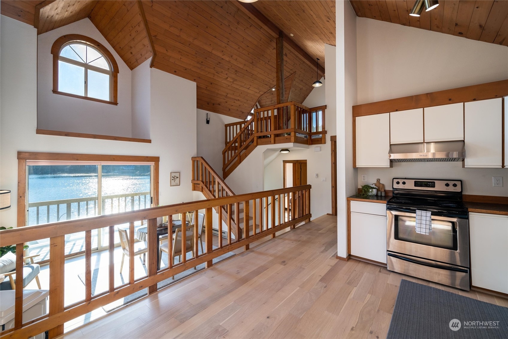 2377 North Shore Road Bellingham, WA 98226 - Photo 9 of 24 Gallery Image 9