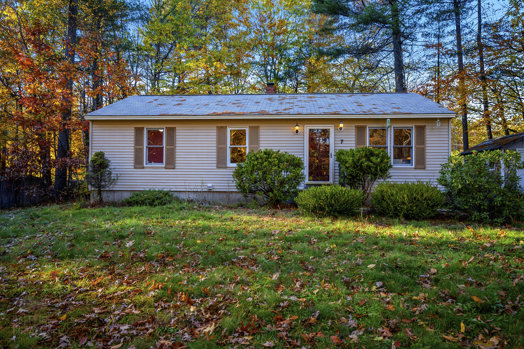 7 Maple Ridge Road Gorham, ME 04038 - Photo 2 of 39 maple-mcaleney-creative-12