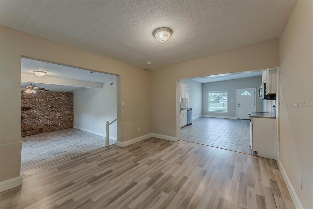 1007 Emeralda Road Orlando, FL 32808 - Photo 15 of 47