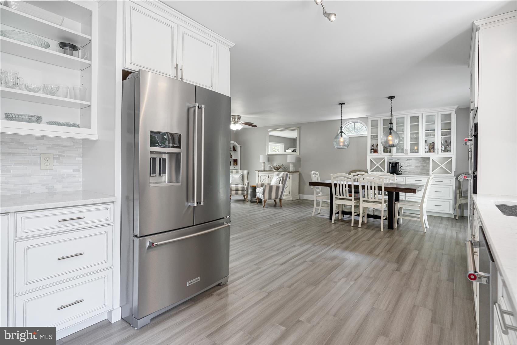 851 Shore Acres Road Arnold, MD 21012 - Photo 9 of 48 Gallery Image 9