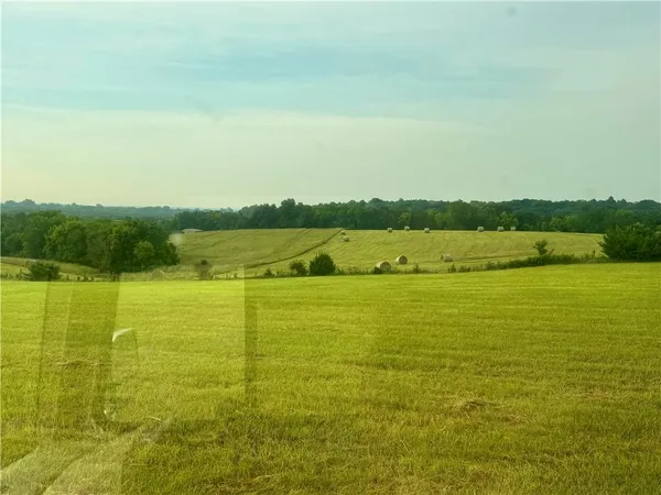 $450,000 | 0 195th Street, Easton, KS 66020