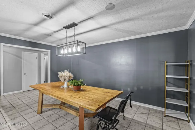 $239,000 | 5235 Hialeah Drive, Jackson, MS 39211