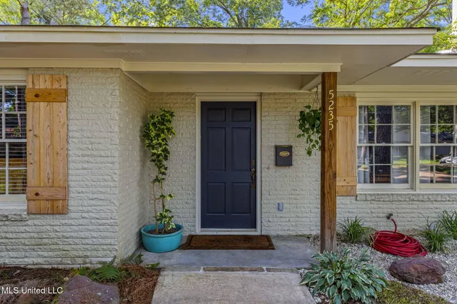 $239,000 | 5235 Hialeah Drive, Jackson, MS 39211