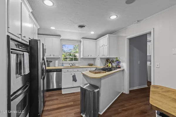 $239,000 | 5235 Hialeah Drive, Jackson, MS 39211