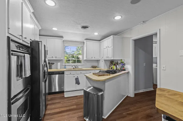 $239,000 | 5235 Hialeah Drive, Jackson, MS 39211