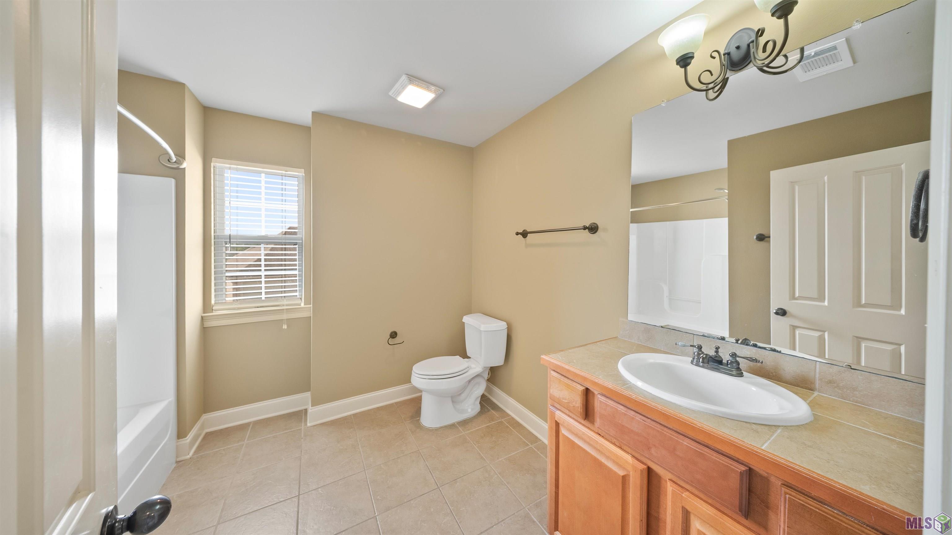 13819 Stone Gate Drive Baton Rouge, LA 70816 - Photo 11 of 12