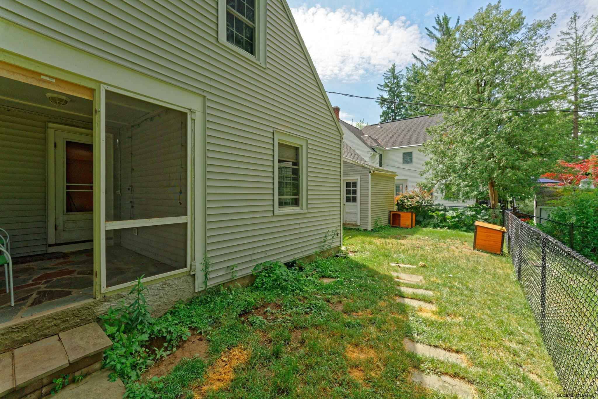 76 Salisbury Road Bethlehem, NY 12054 - Photo 23 of 28 Photo 28