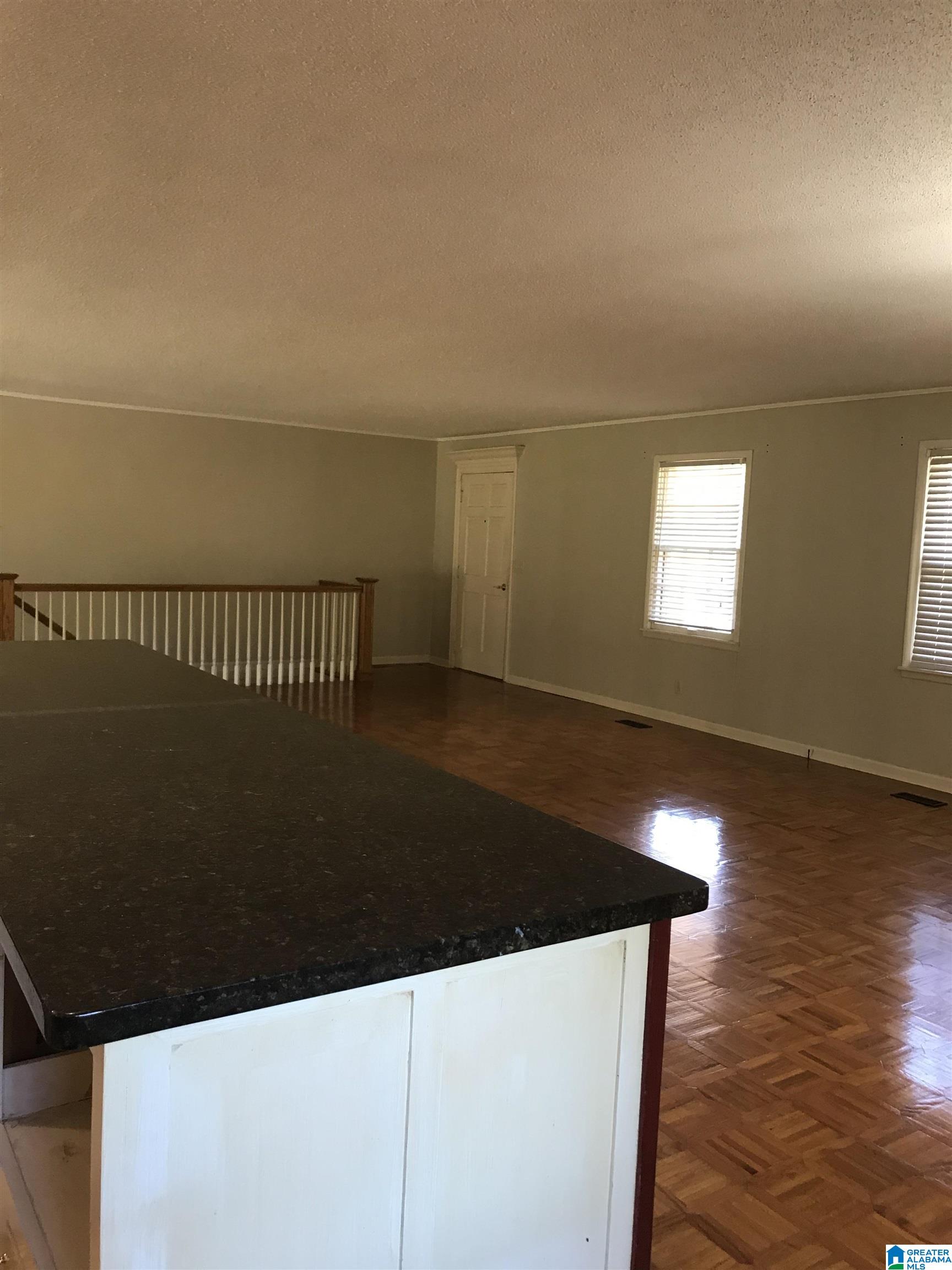 91 Oldfield Road Sylacauga, AL 35150 - Photo 17 of 41