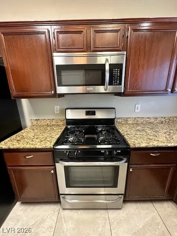 $2,200 | 8057 Broken Spur Lane, Las Vegas, NV 89131