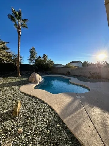 $2,200 | 8057 Broken Spur Lane, Las Vegas, NV 89131