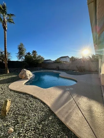 $2,200 | 8057 Broken Spur Lane, Las Vegas, NV 89131