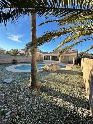 $2,200 | 8057 Broken Spur Lane, Las Vegas, NV 89131