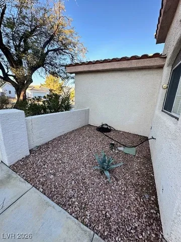 $2,200 | 8057 Broken Spur Lane, Las Vegas, NV 89131