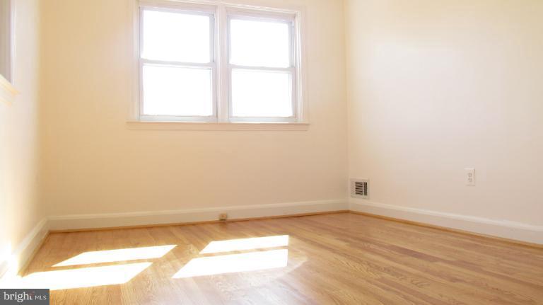 441 Grovethorn Road Middle River, MD 21220 - Photo 20 of 27 Bedroom