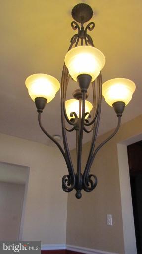 441 Grovethorn Road Middle River, MD 21220 - Photo 21 of 27 Interior (General)