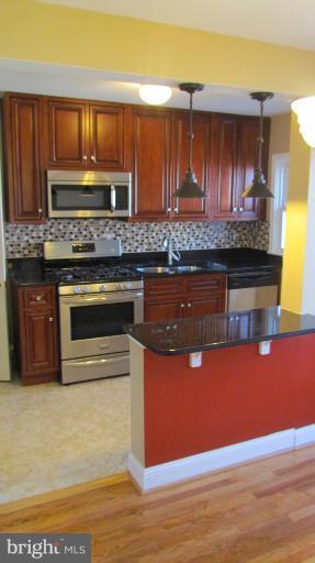 441 Grovethorn Road Middle River, MD 21220 - Photo 6 of 27 Kitchen