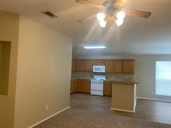$1,895 | 721 Bamboo Drive, Anna, TX 75409