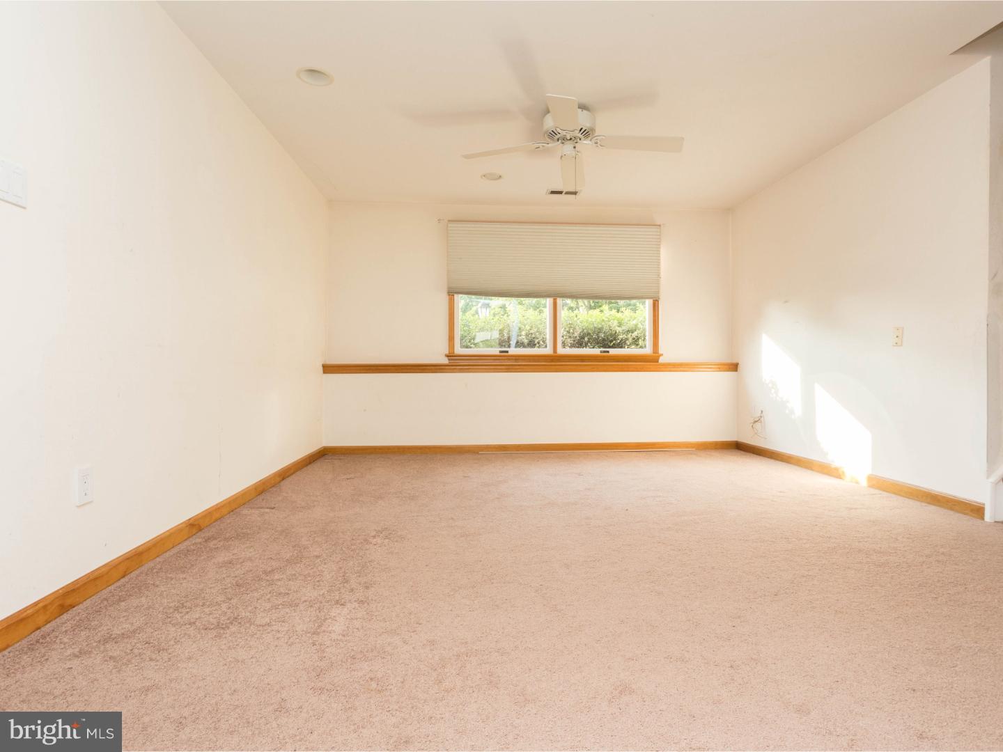 111 Pelham Road Delran, NJ 08075 - Photo 16 of 25