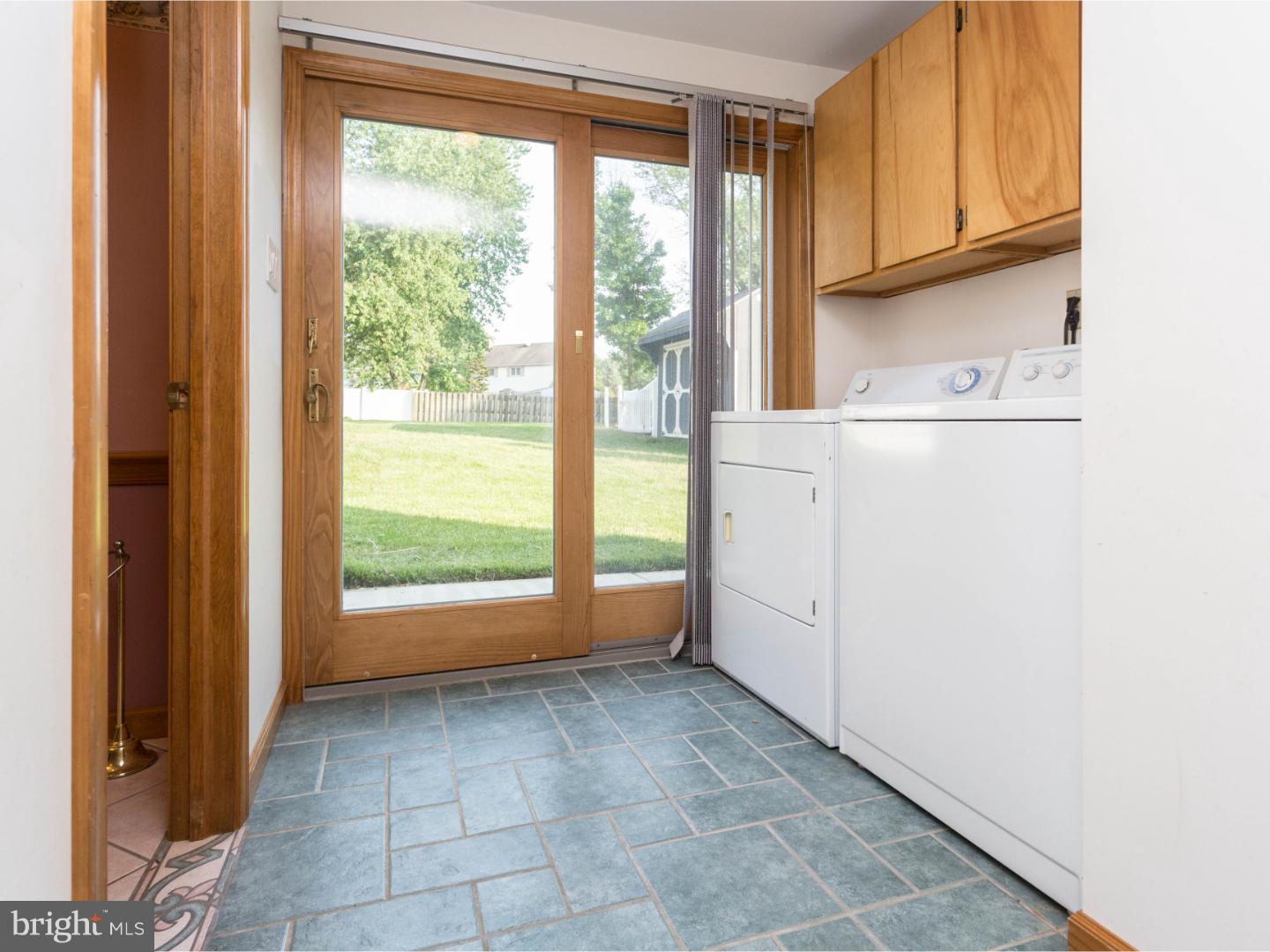 111 Pelham Road Delran, NJ 08075 - Photo 18 of 25