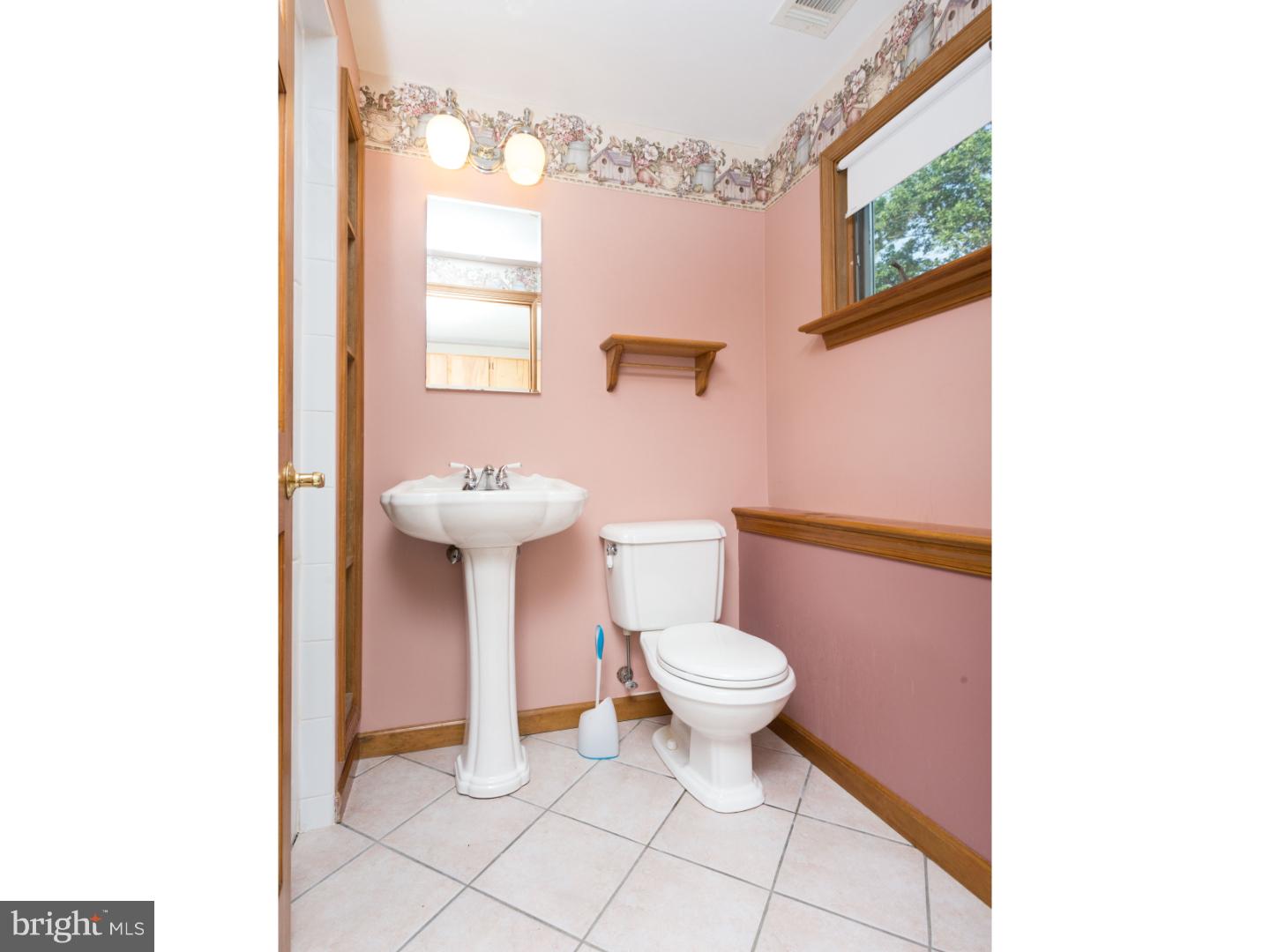 111 Pelham Road Delran, NJ 08075 - Photo 19 of 25