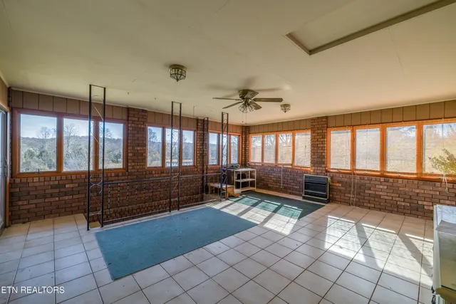 $490,000 | 228 McCarter Lane, Cumberland Gap, TN 37724