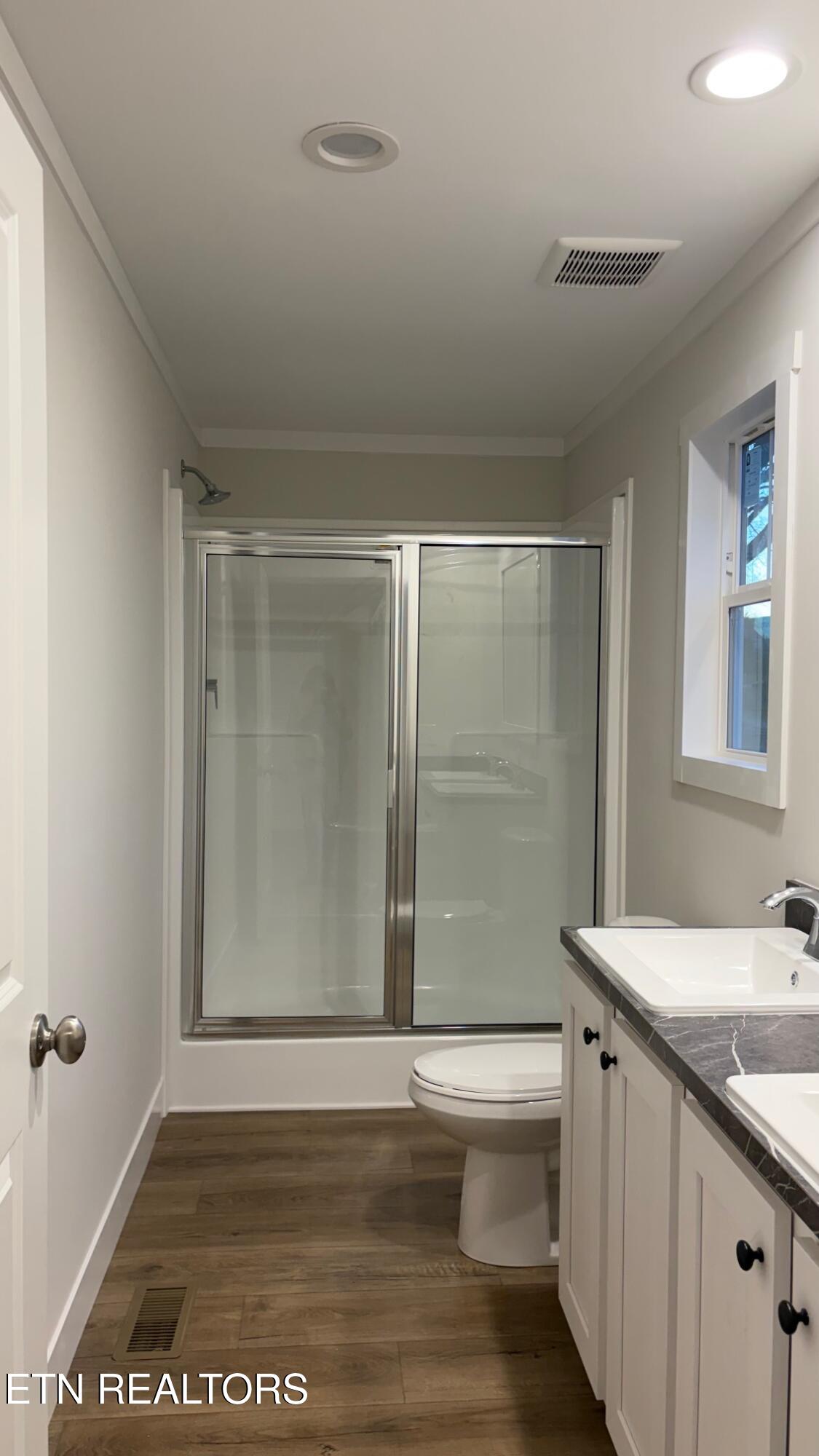 645 Virginia Street Newport, TN 37821 - Photo 14 of 16 IMG_6514