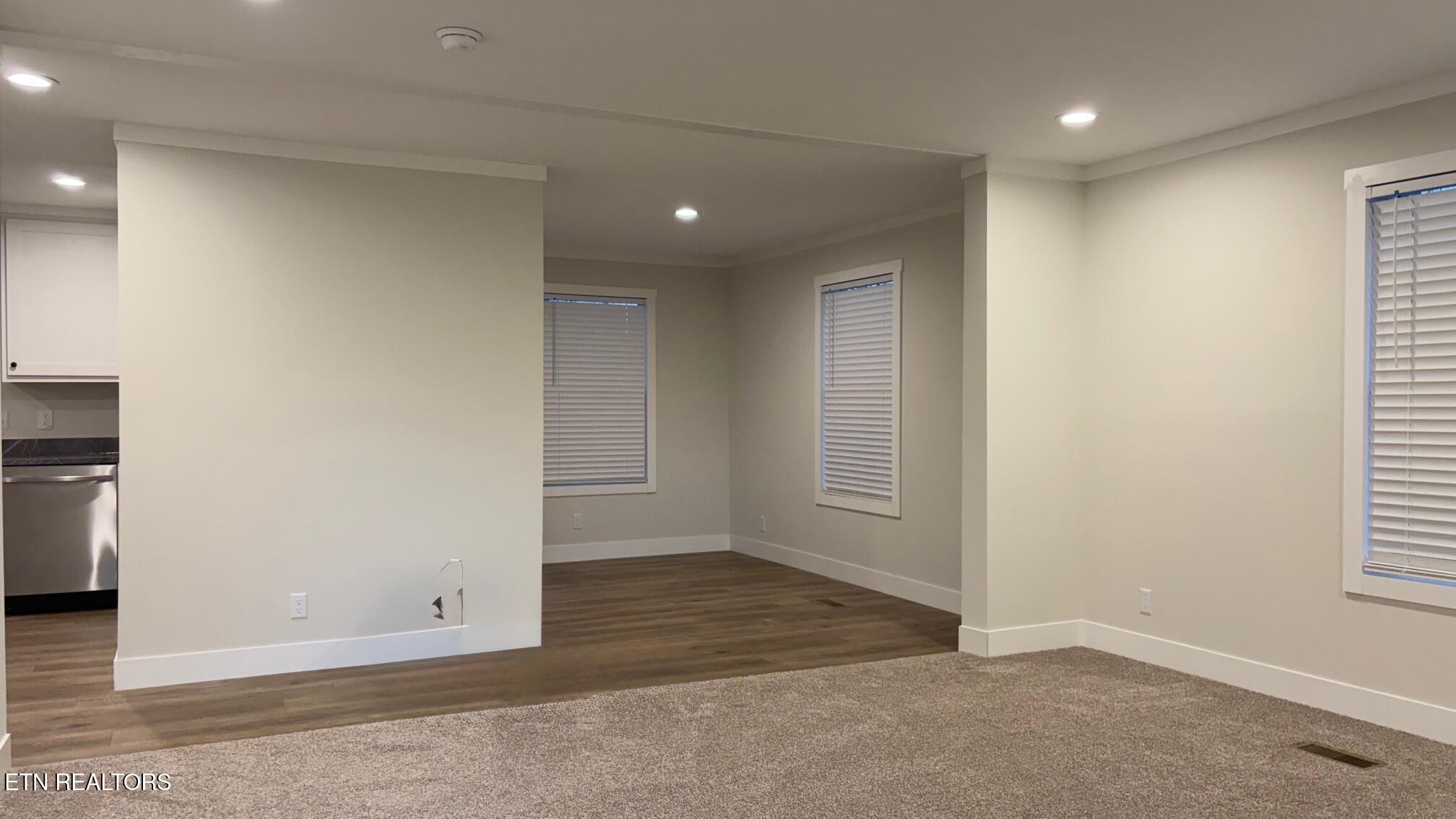 645 Virginia Street Newport, TN 37821 - Photo 6 of 16 IMG_6520