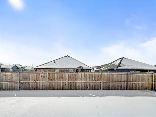 $2,395 | 2800 Orchid Drive, Sherman, TX 75092