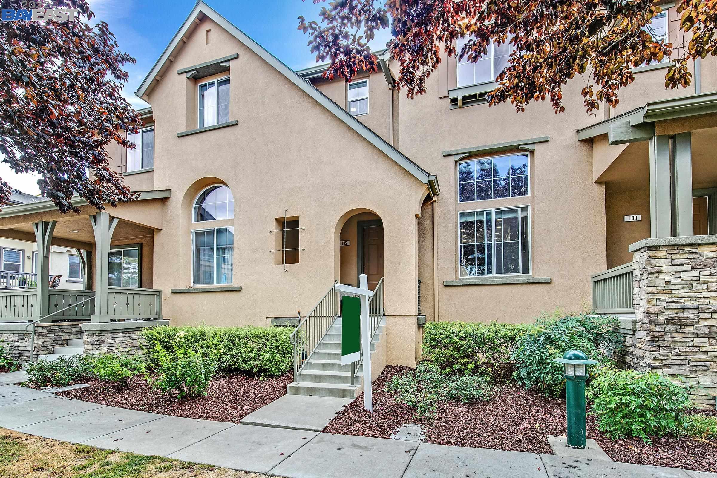 105 Landsdowne Loop San Ramon, CA 94582 - Photo 1 of 1 a front view of a house with garden