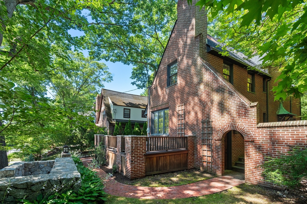601 Walnut Street Newton, MA 02460 - Photo 21 of 21