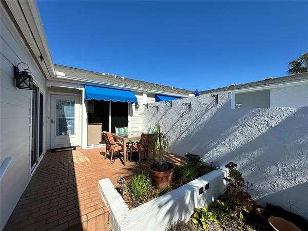 $2,800 | 864 Waterside Lane, Bradenton, FL 34209