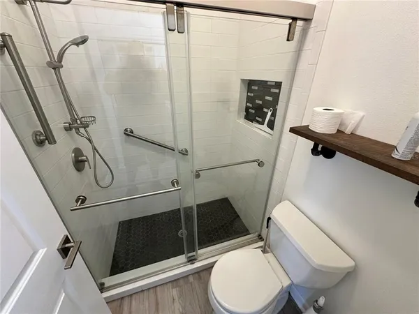 $2,800 | 864 Waterside Lane, Bradenton, FL 34209