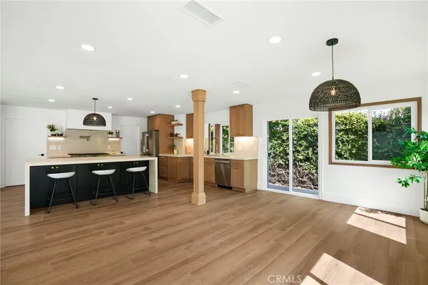 $1,799,000 | 3050 Arlotte Avenue, Long Beach, CA 90808