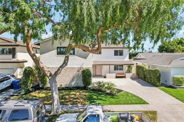 $1,799,000 | 3050 Arlotte Avenue, Long Beach, CA 90808