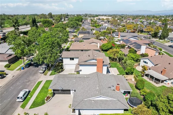 $1,799,000 | 3050 Arlotte Avenue, Long Beach, CA 90808