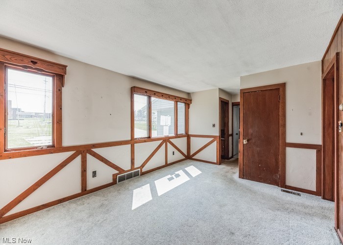 14728 Ridge Road North Royalton, OH 44133 - Photo 13 of 25