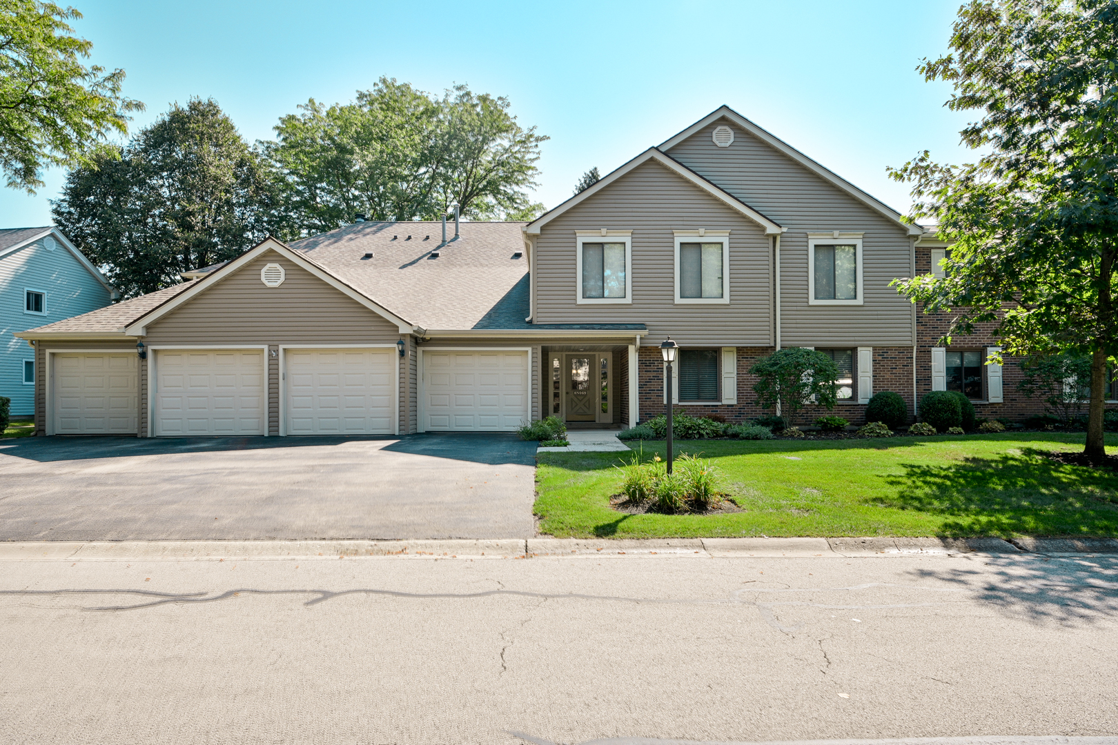 -n069 Windermere Road, Unit 2301 Winfield, IL 60190 - Photo 4 of 27 Gallery Image 4