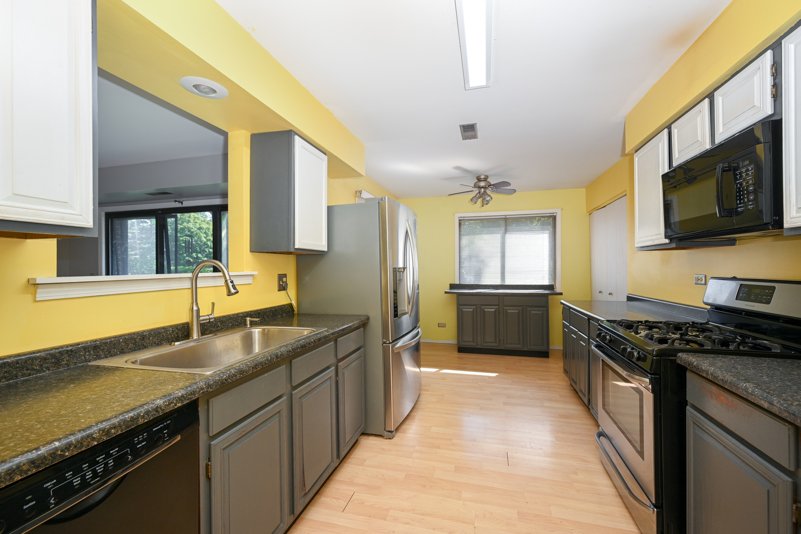 -n069 Windermere Road, Unit 2301 Winfield, IL 60190 - Photo 8 of 27 Gallery Image 8