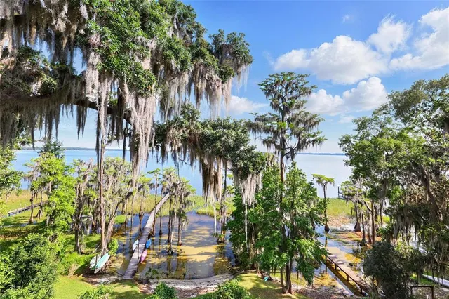 $1,950,000 | 23014 Northeast 69th Avenue, Melrose, FL 32666